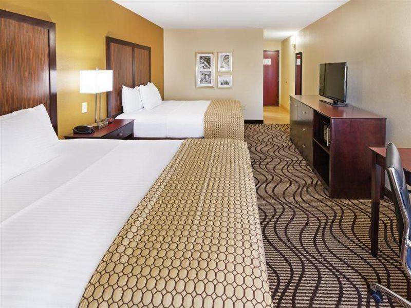 La Quinta By Wyndham Флоресвілл Екстер'єр фото